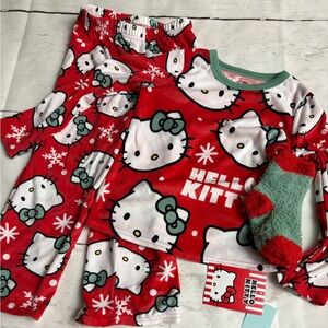 Hello Kitty kids Christmas Pajama Set & Socks Sleep 3-Piece Size XS 4/5